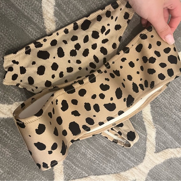 authentic triangl bikini - Picture 3 of 5